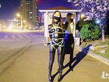 Chinese Bondage – Night Walk With Fluorescent Ropes