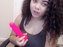 Curvy babe showing big boobs live show