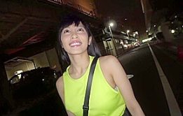 【超美巨乳大学生】22歳【強烈エロBODY】りかちゃん参上！最近ヤリ逃げされた彼女の応募理由は『お金とカラダがピンチなんです…』