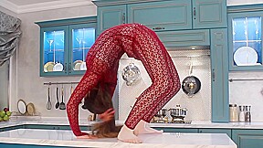 Flexible In Luxury Apartment – Watch4Fetish