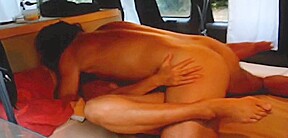 Lisasparrow cuckold in car without condom
