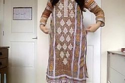 Pakistani Sexy Babe Getting Naked