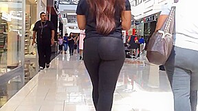 Phat Bubble Butt in Black Spandex