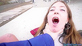 Pickedup euro babe fucked outdoors in erotic couple