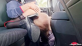 Pov Autostop -bevo Tutta Sborra Per Ringraziare (public Sex)