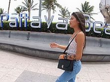 Rough sex with petite Thai amateur teen girlfriend who liked it hard