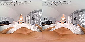 Stepsister Lya Missy Wishes You A Good Morning – Only3Xvr