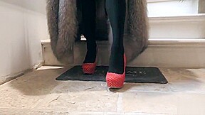 Vanessa in Furs – Smoking and playing with a big black toy – Milf Mature Cougar