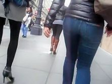 BootyCruise: Blue Jeans Babe 3