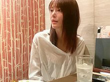 スレンダー巨乳な美人ナースさんが生ハメで乱れまくりｗ