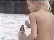 Hidden cam – topless bitches on beach