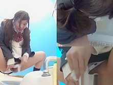 Japanese teens gush pee