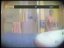 Kat Shower Voyeur