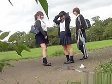 Spied japanese teens pee