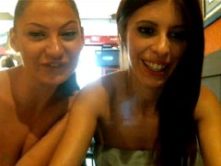 2 lesbi in public cafe