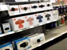 Candid creep – Hottie in spandex at retail store