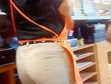 Candid sexy latina with a nice ass.
