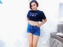 Cute petite korean masturbating on webcam