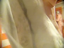 Exotic Spy Cams, Showers Video You’Ve Seen