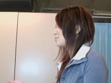 Japanese gyno video with sexy slut plugged by a hard peter