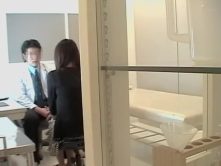 Medical exam ends up with rough cunt drilling and hot climax