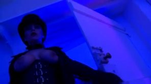 Mry – sexy bitch takes two huge cocks